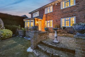 Upper terrace - click for photo gallery